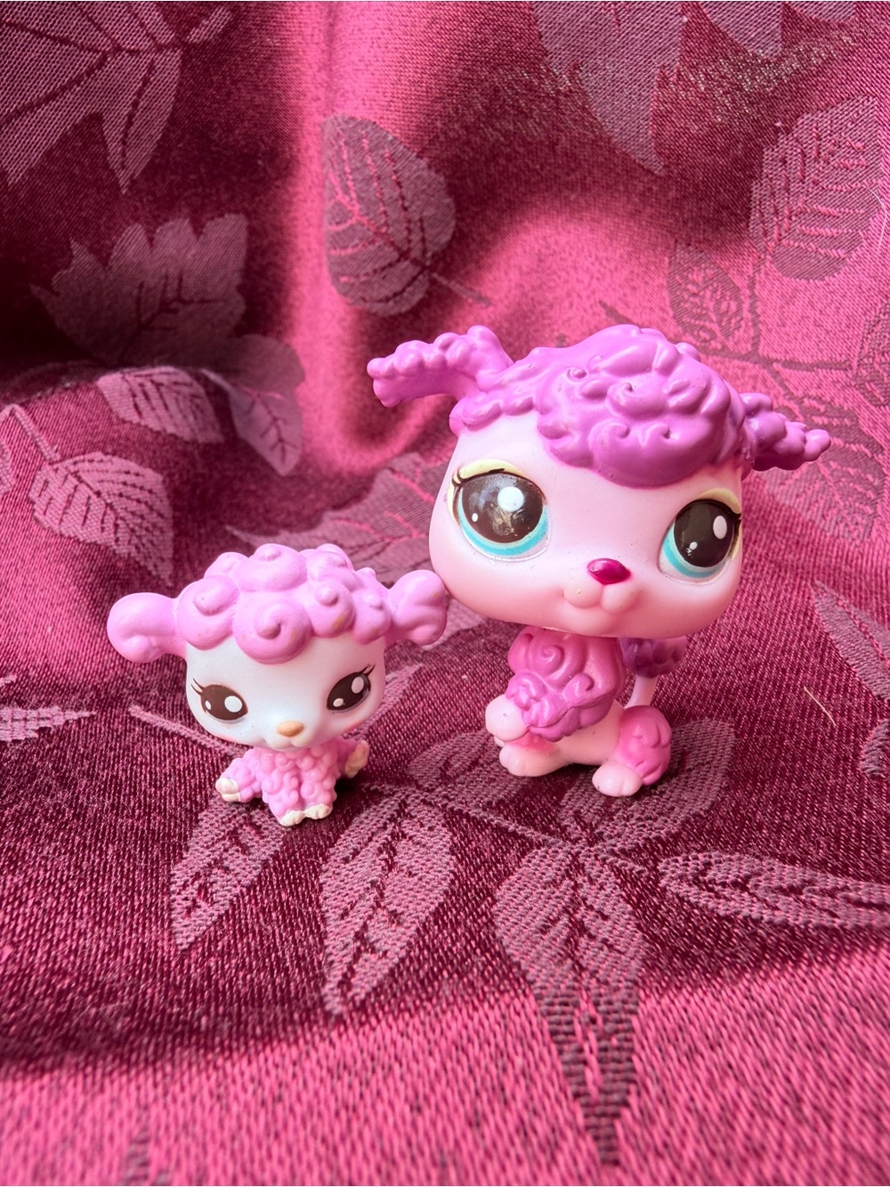 Littlest Pet Shop Mommy and Baby Poodle set